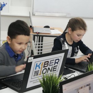 KiberOne объявляет набор юных программистов в Усть-Каменогорске - Школа программирования для детей, компьютерные курсы для школьников, начинающих и подростков - KIBERone г. Караганда
